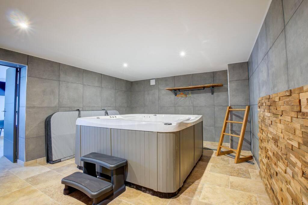 Combe Jolie Clim, Piscine & Jacuzzi Βίλα Saint-Vincent-de-Cosse Εξωτερικό φωτογραφία